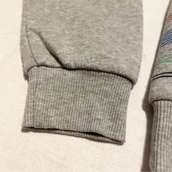 Disney Lion King Sweatshirt Graphic Outline Size Small Sweater - Picture 8 of 16